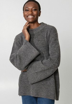 BIMBA - Stickad tröja - beige