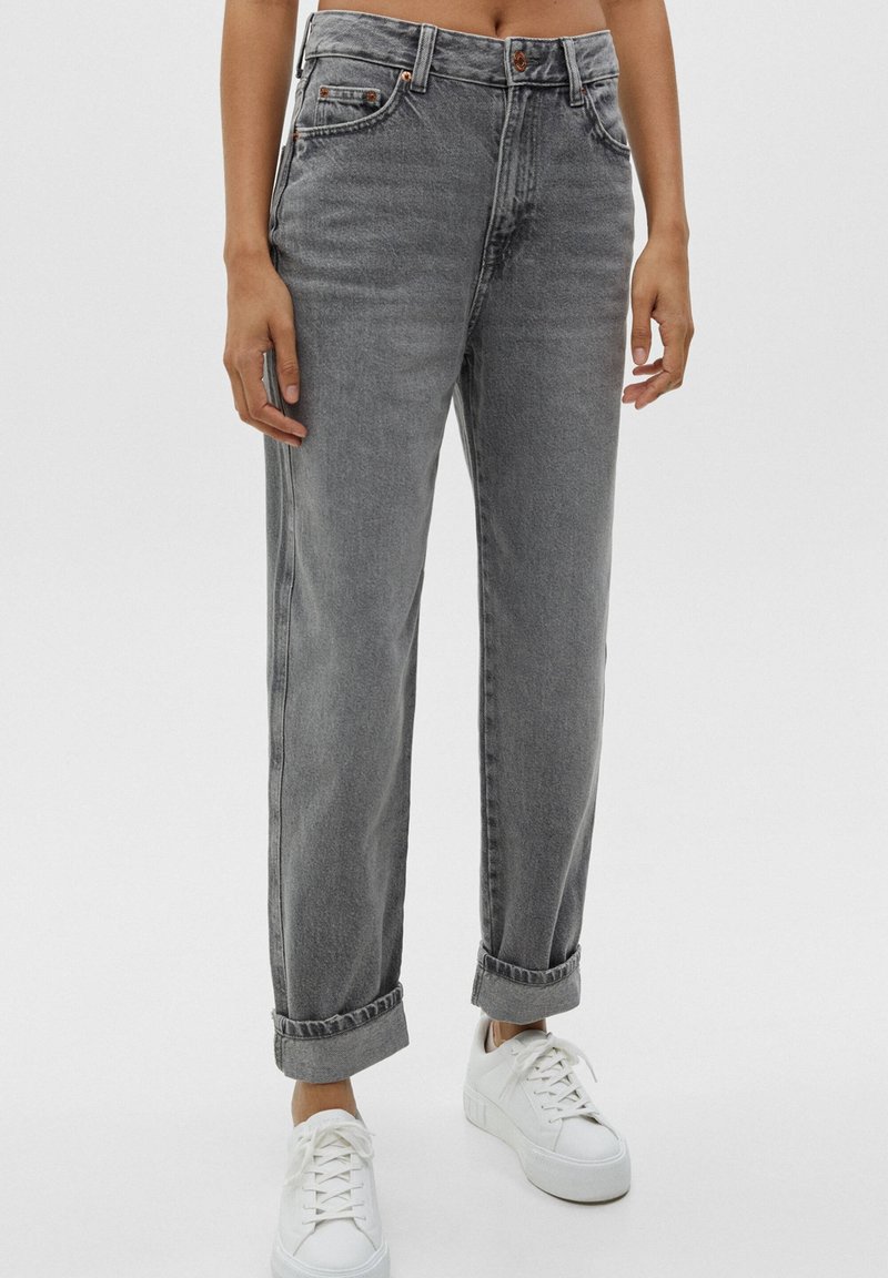 Erstaunlich Pull And Bear Straight Leg Jeans Ebenbild