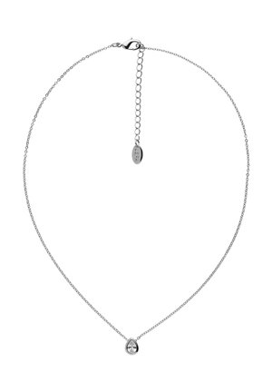 Delicata collana con catena in argento e ciondolo a forma di goccia con pietra trasparente, dotata di chiusura regolabile.