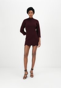 TWINSET DRESS - Rochie tricotată - purple eden