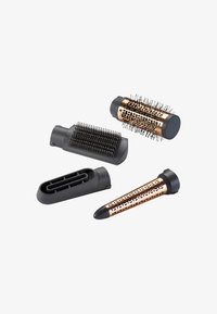Quattro accessori per l'acconciatura dei capelli in nero e rame, tra cui una spazzola rotonda, una spazzola liscia, un ugello concentratore e un ferro arricciacapelli.