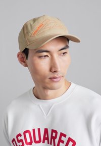 DSQUARED2 ICON Nokkmüts - beige