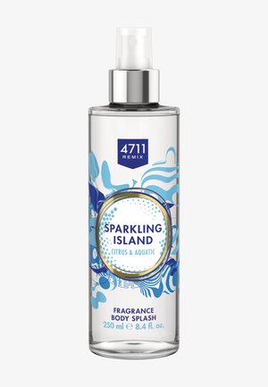 Flacon pulvérisateur transparent étiqueté « 4711 Remix Sparkling Island Citrus & Aquatic », vaporisateur corporel parfumé, 250 ml (8,4 fl. oz.), avec un motif abstrait bleu.
