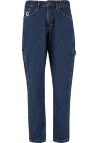 Jeans v temno modri barvi s ravnim krojem. Imajo pet žepov, gumbasto zapiranje in ojačane šive.