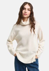 GANT DETAIL ROLLNECK - Jumper - cream