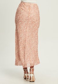 TUSSAH LEILA  - Maxisukňa - beige lurex abstract