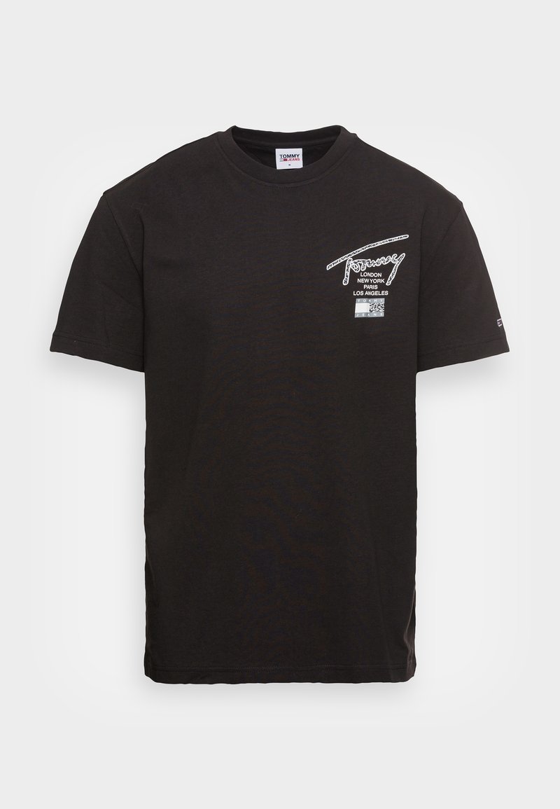 Svart bomullströja med korta ärmar, med vit text och ett grafiskt tryck. Rundad hals och normal passform med minimal detaljering.