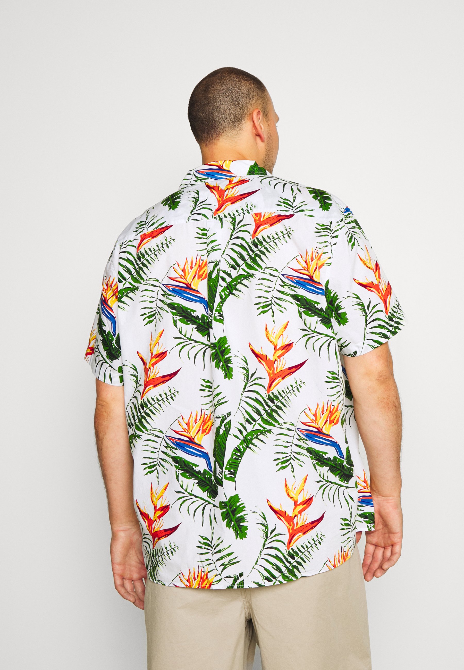 Esprit BIG HAWAII Skjorte white Zalando.no Esprit BIG HAWAII Skjorte white Zalando.no