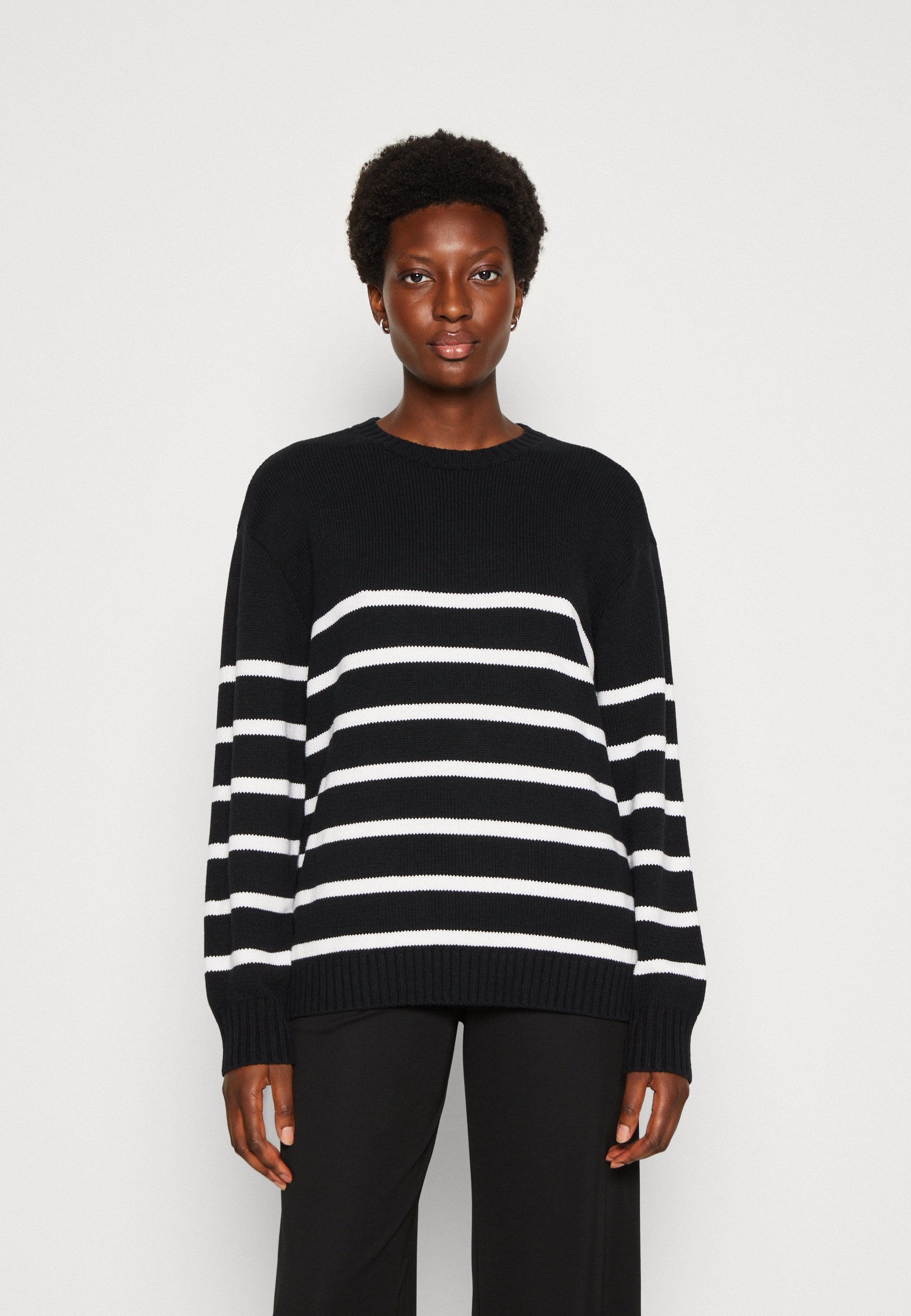 Hollister Co. OVERSIZED SWEATER - Jumper - black - Zalando.co.uk