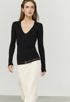 Massimo Dutti, LONG SLEEVE V-NECK T-SHIRT - T-shirt à manches longues - black