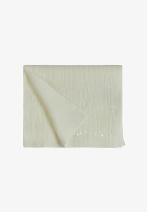 Sciarpa a costine di colore crema, piegata, con un angolo leggermente rovesciato che mostra delle sottili paillettes luccicanti sul tessuto.