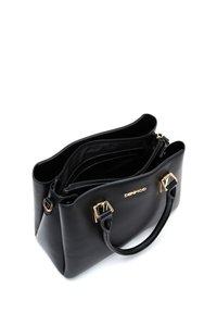 Borsa a tracolla in pelle sintetica nera con accessori in oro, doppie maniglie, più scomparti e una texture liscia. Chiusura a zip sulla parte superiore.