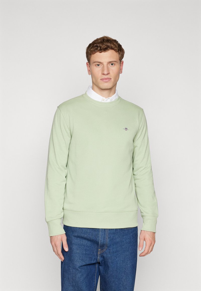 GANT - REG SHIELD C-NECK - Collegepaita - grün/milky matcha, Suurenna