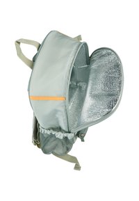 Hellgrüner isolierter Rucksack mit silbernem Innenfutter, Reißverschlussverschluss, orangefarbener Akzent und einer Netz-Seitentasche mit Kordelzug.