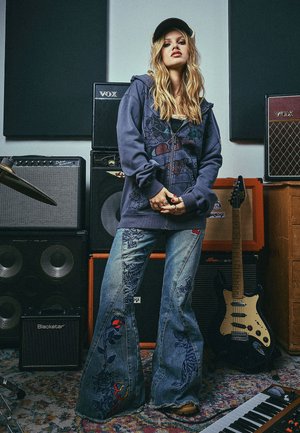 Ed Hardy DRAGON MULTI PLACEMENT SEAM DETAIL - Bootcut jeans - blue