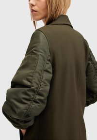 AllSaints PAULAH - Klasisks mētelis - khaki green