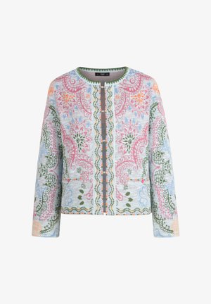Langärmelige, kragenlose Jacke mit Reißverschluss, ausgestattet mit bunten floralen und Paisley-Mustern in Pink, Grün, Blau und Orange auf hellem Hintergrund.