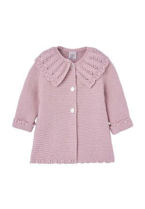 Cardigan en tricot rose clair avec un col en dentelle, une fermeture à boutons et des manches trois-quarts avec des bords festonnés et un tissu texturé.