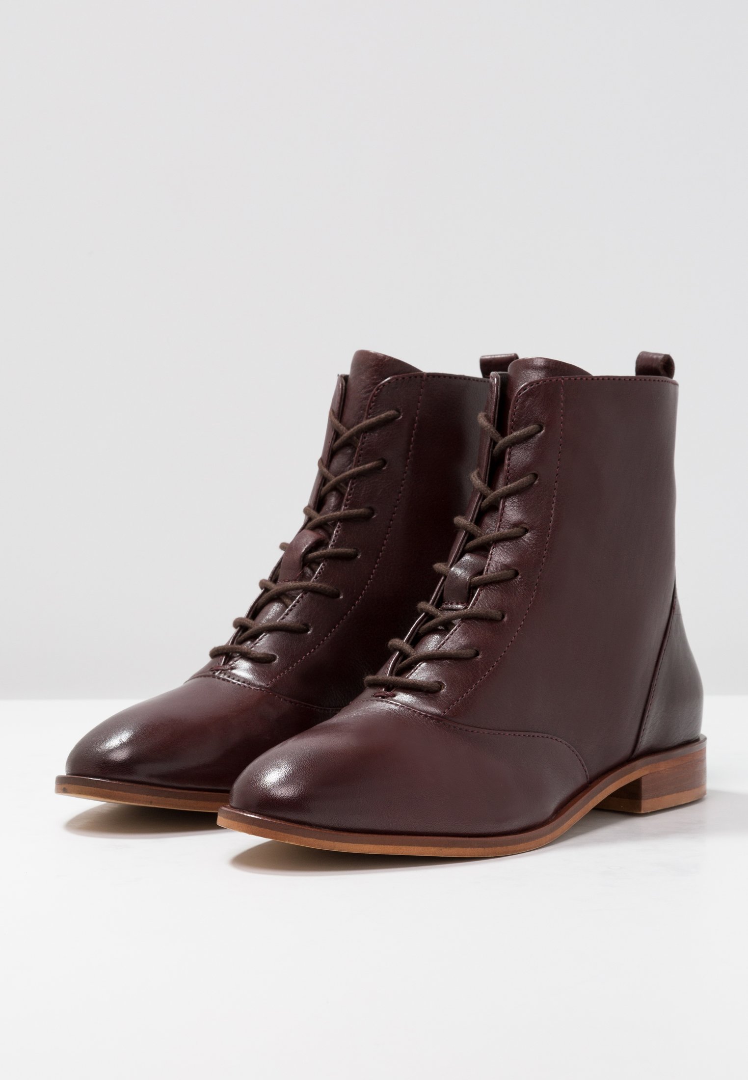 kiomi bottines à lacets bordeau kiomi bottines à lacets bordeau