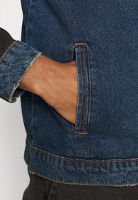 Night Addict NAMANE - Casaco de ganga - mid blue denim