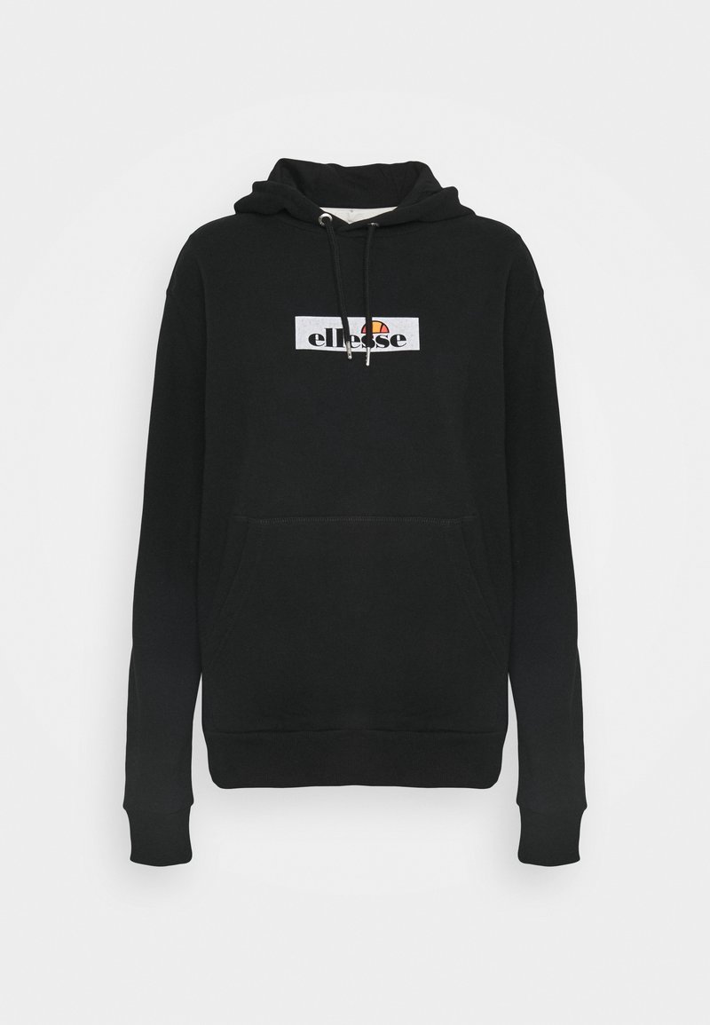 Sweat à capuche noir avec poche avant et logo rectangulaire blanc portant l'inscription « ellesse » avec un motif en demi-cercle orange et rouge.
