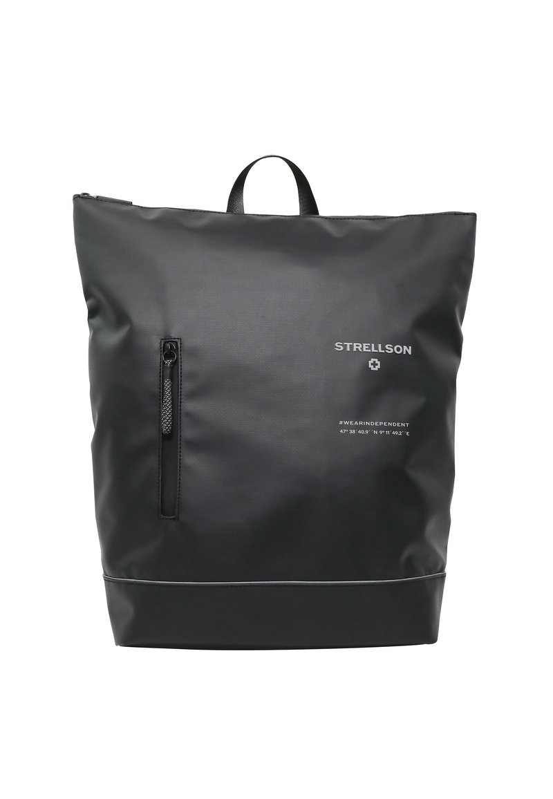 Mochila impermeable negra con forma rectangular. Presenta un bolsillo con cremallera en la parte frontal, un asa superior y detalles de logo. Superficie de textura suave.