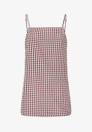 Top sin mangas, de corte recto con tirantes finos que presenta un patrón de cuadros rojos y blancos en una tela ligera.