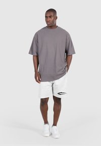 Smilodox ALLIS SHORTS - KURZE HOSE F�R SPORTLER - SPORTSHORTS - Sports shorts - grau melange