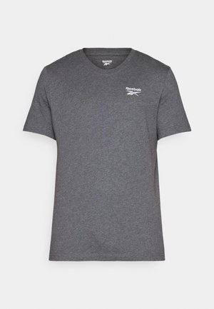 T-shirt en coton gris à manches courtes, design en col en V, avec un petit logo Reebok blanc sur la poitrine. Texture douce, coupe décontractée.
