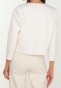 Maison 123 Kofta - white