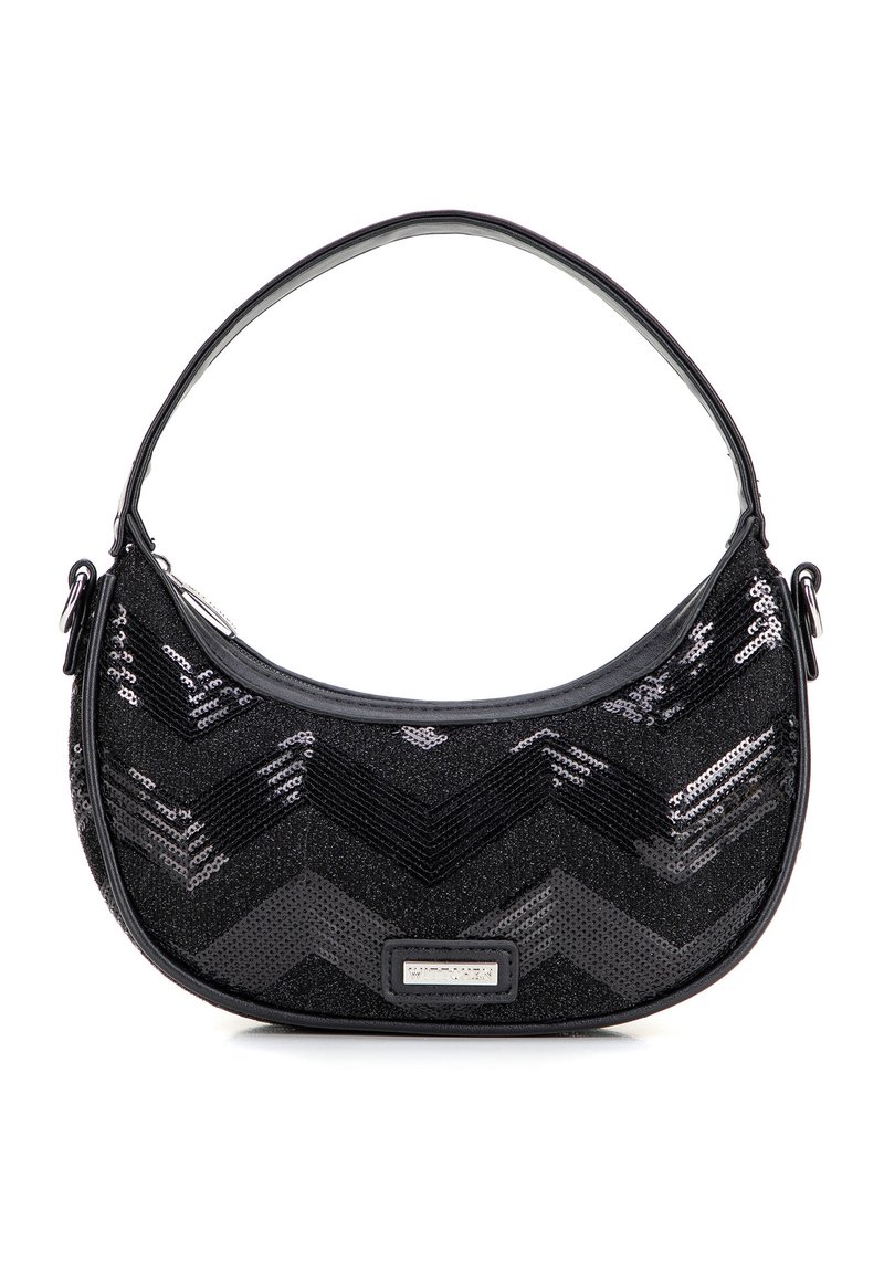 Černá taška přes rameno s lurexovým povrchem v zakřiveném tvaru, s chevronovým vzorem, hladkými akcenty a jedním popruhem.