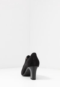 Peter Kaiser Botines bajos - black
