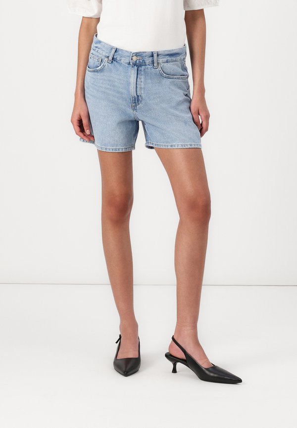 ONLELLA - Denim shorts