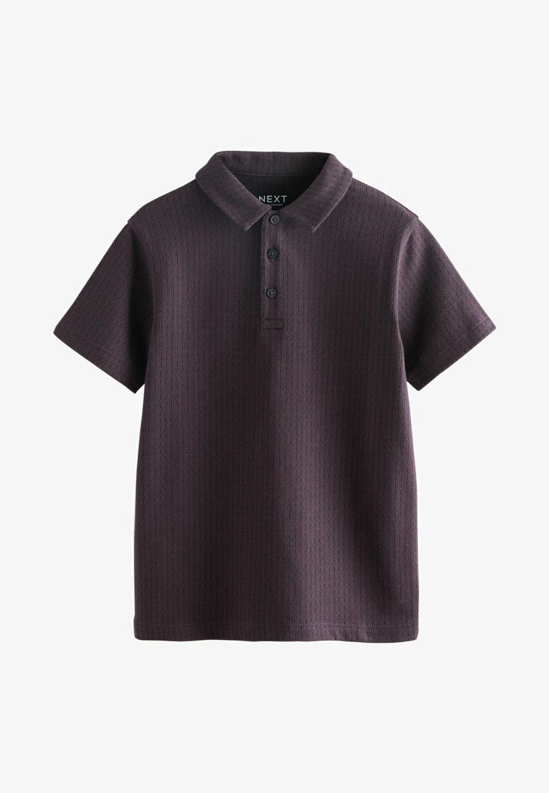 Dunkellila strukturierter kurzärmliger Poloshirt mit Kragen und drei schwarzen Knöpfen auf der Vorderleiste.