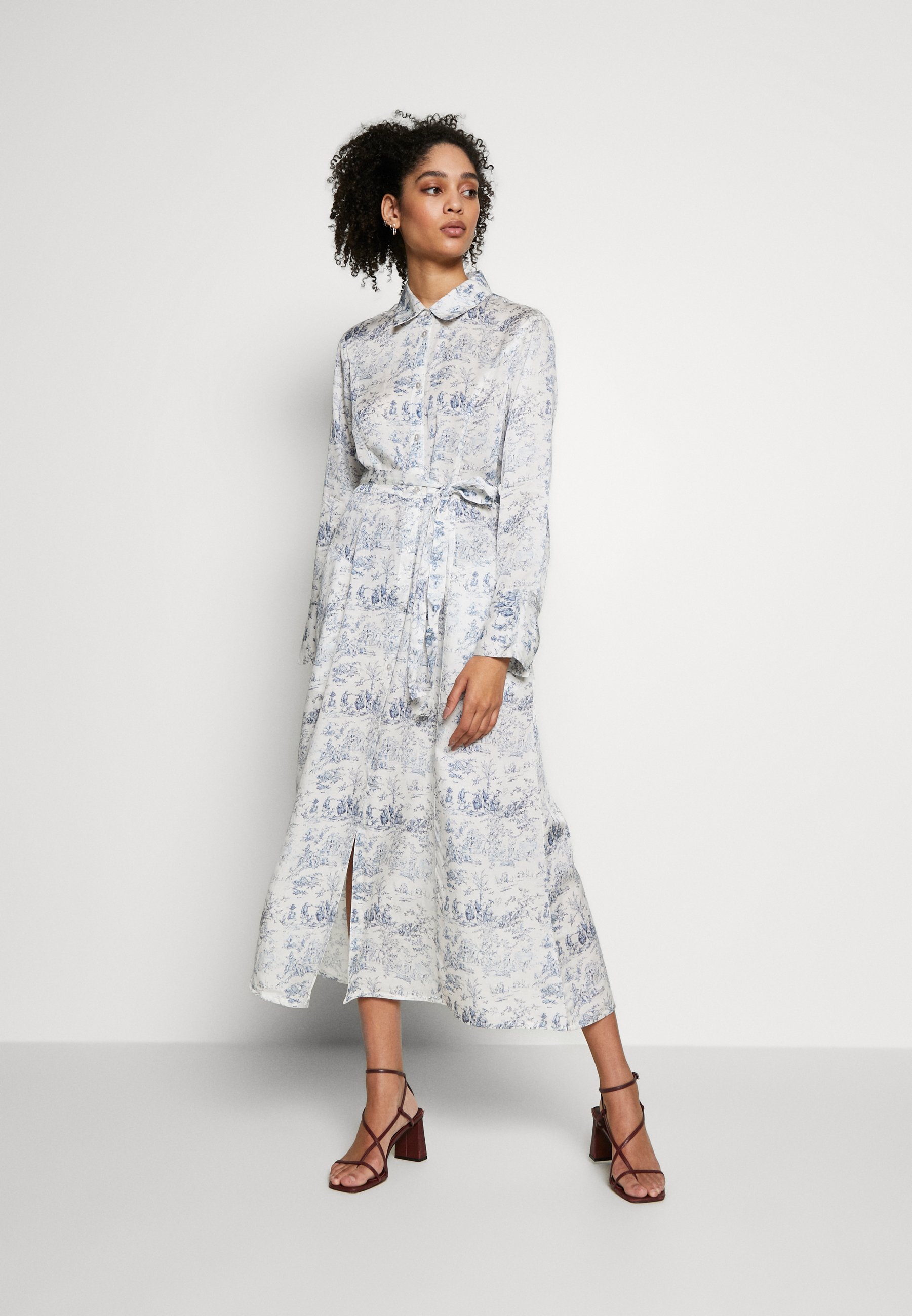 Cream Margot Dress Shirt Dress Blue Toile De Jouy Light Blue Zalando Co Uk