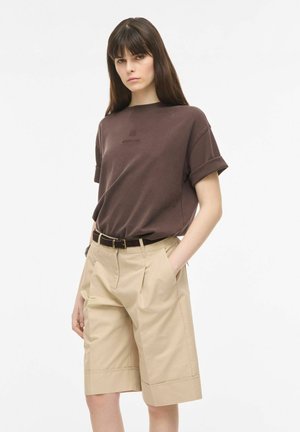 Rouge Edit OVERSIZED T-SHIRT ROUND NECK - T-shirts basic - seal brown