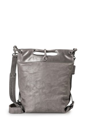 Borsa a tracolla in pelle grigia con un design morbido, dotata di apertura superiore con chiusura a cordoncino e tracolla regolabile. Texture liscia.