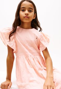 Tommy Hilfiger Vestido informal - coral ice