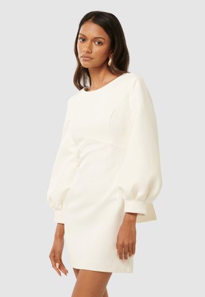 Forever New Petite TAMSIN MINI BOW BACK - Cocktail dress / Party dress - porcelain