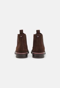 Tommy Hilfiger Bottines - brown