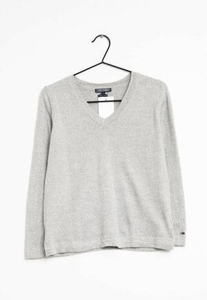 Tommy Hilfiger, Sweter