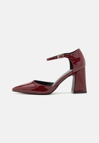 Selezionato, burgundy