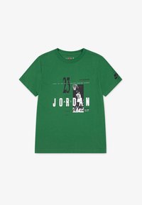 Non selezionato, pine green