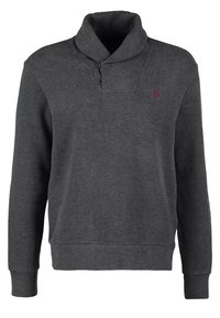 Pull-over à manches longues gris foncé avec col châle et deux boutons, arborant un petit logo brodé rouge sur la poitrine.