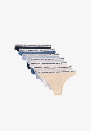 Sept culottes de bikini pour femmes en couleurs dégradées du bleu foncé au beige, chacune avec une ceinture blanche portant la marque "women'secret".