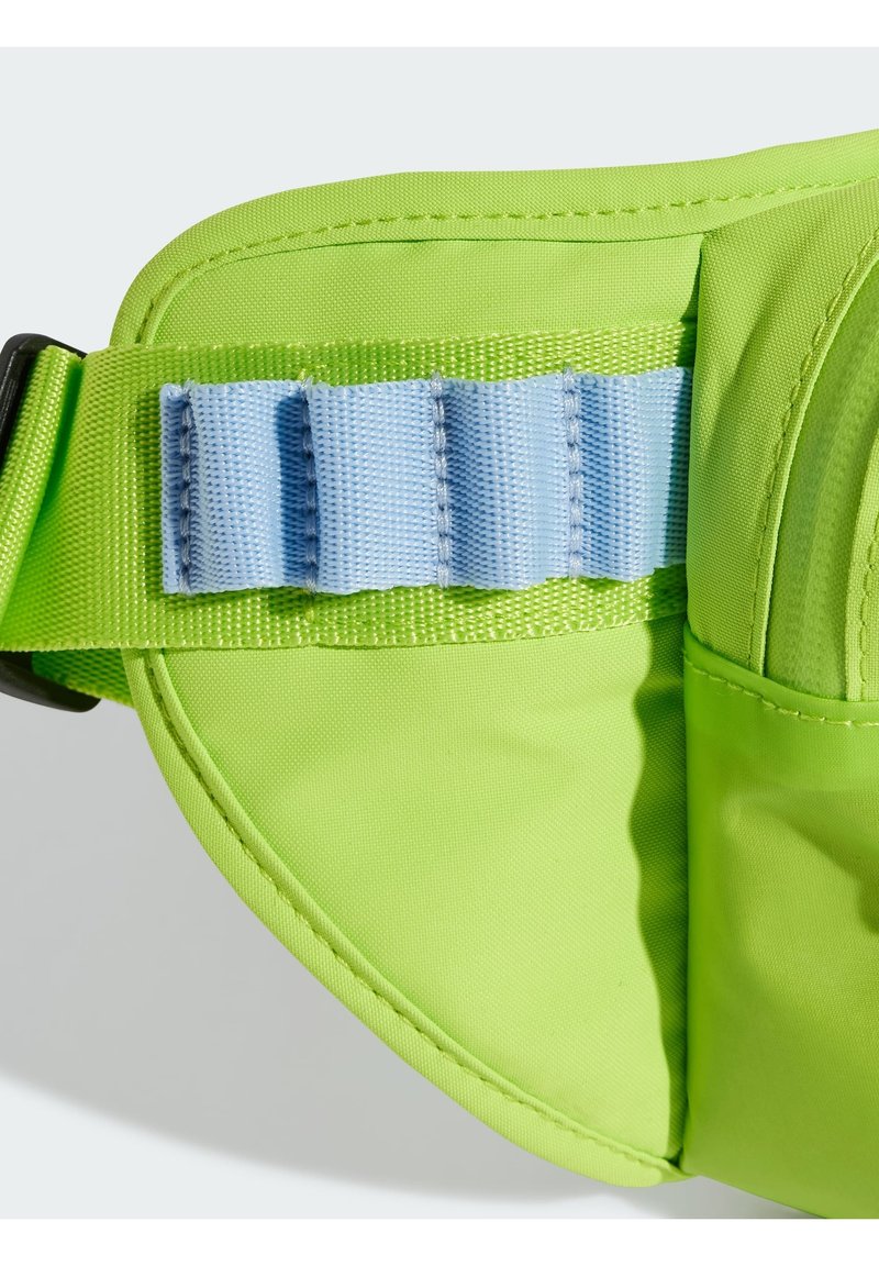 adidas by Stella McCartney WAIST - Gürteltasche - semi solar slime 