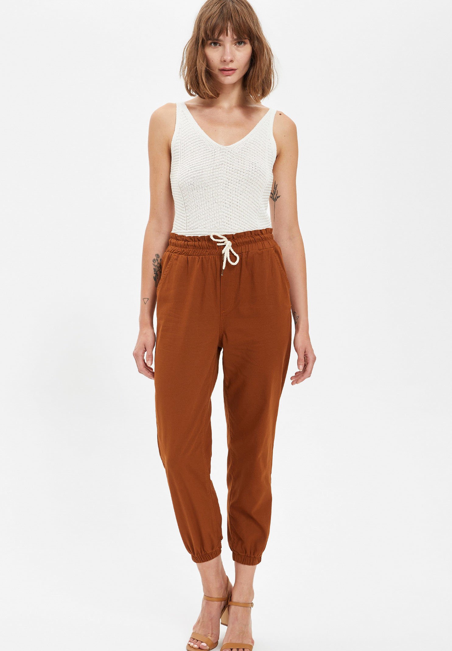 DeFacto Pantalones - brown/marrón - Zalando.es