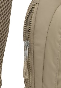 Nike Sportswear SPORTSWEAR ESSENTIALS - Torbica za okoli pasu - khaki sanddrift sanddrift