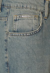 Pegador VINTO CARPENTER - Dailidės stiliaus džinsai - washed vintage blue