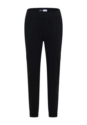 Zwarte, slim-fit broek met elastische tailleband en zijzakken in cargostijl, voorzien van taps toelopende pijpen en omgeslagen zomen.